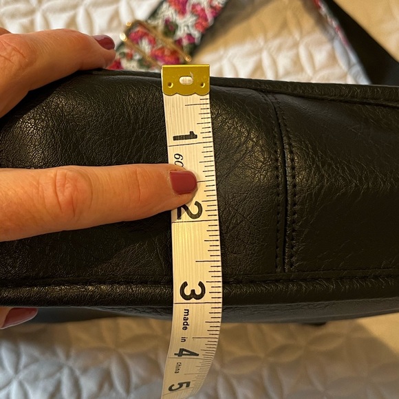 Cross body bag with guitar strap - vegan - Picture 11 of 12